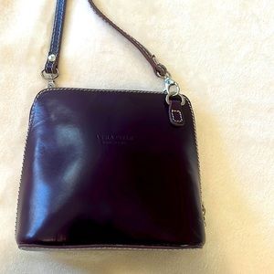 Vera Pelle Leather Cross-body bag
